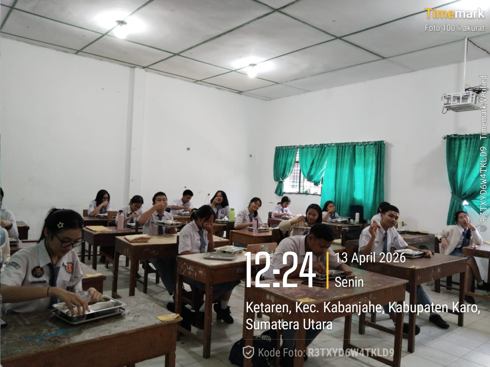 Menjaga Fokus di Meja Ujian Melalui Nutrisi Seimbang MBG