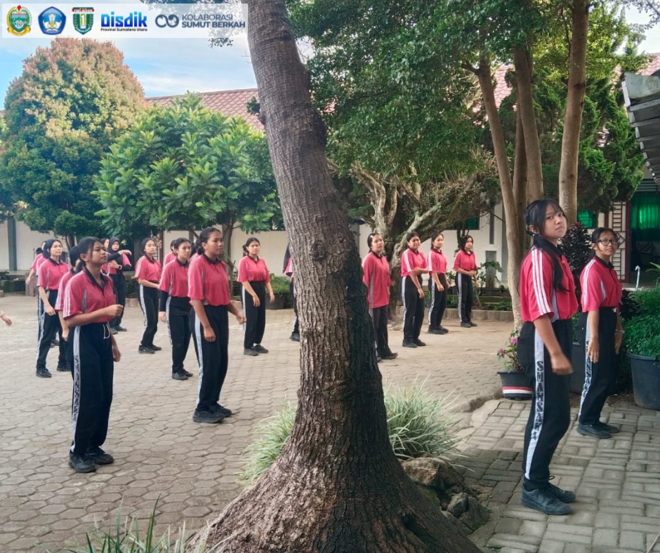 Wujudkan Generasi Sehat dan Produktif, SMAN 1 Kabanjahe Gelar Gerakan Senam Anak Indonesia Hebat