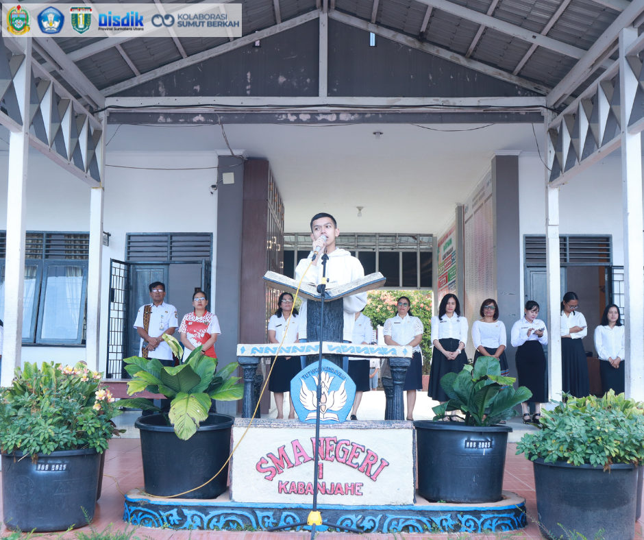  SMAN 1 Kabanjahe Perkuat Iman dan Karakter Siswa Melalui Kegiatan Ibadah Rutin Pagi