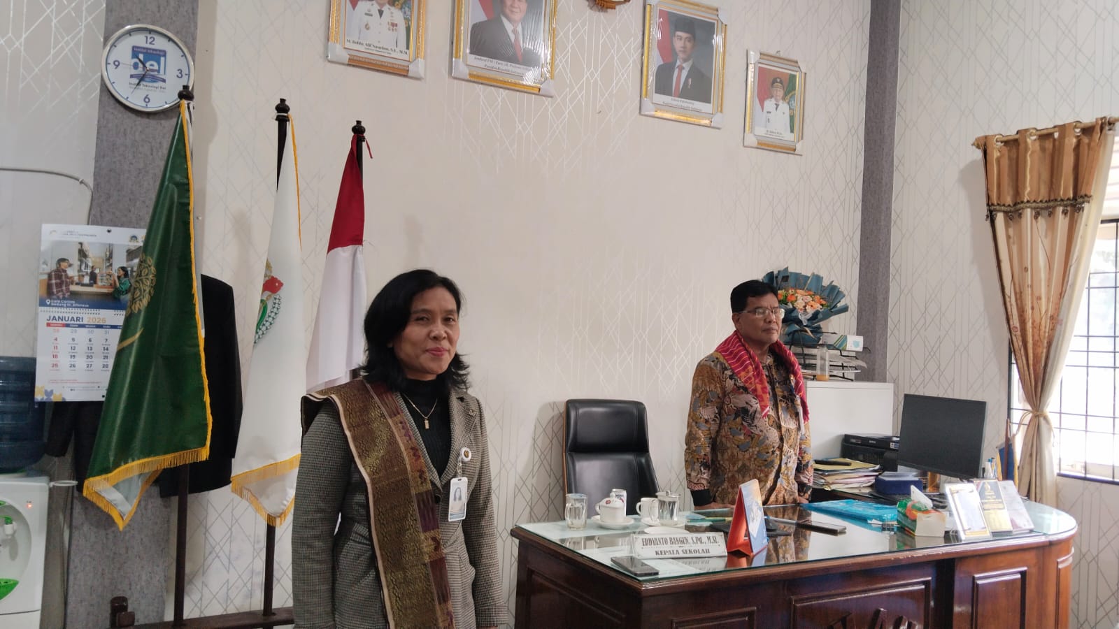 Di Balik Heningnya Kabanjahe: Gema Indonesia Raya yang Menggetarkan Lorong Sekolah Jam 10 Pagi